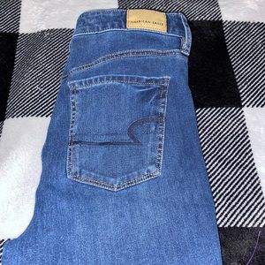 American Eagle skinny jeans